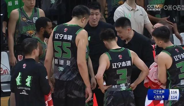 包含辽宁队客场惊险逆转，拿下宝贵三分的词条