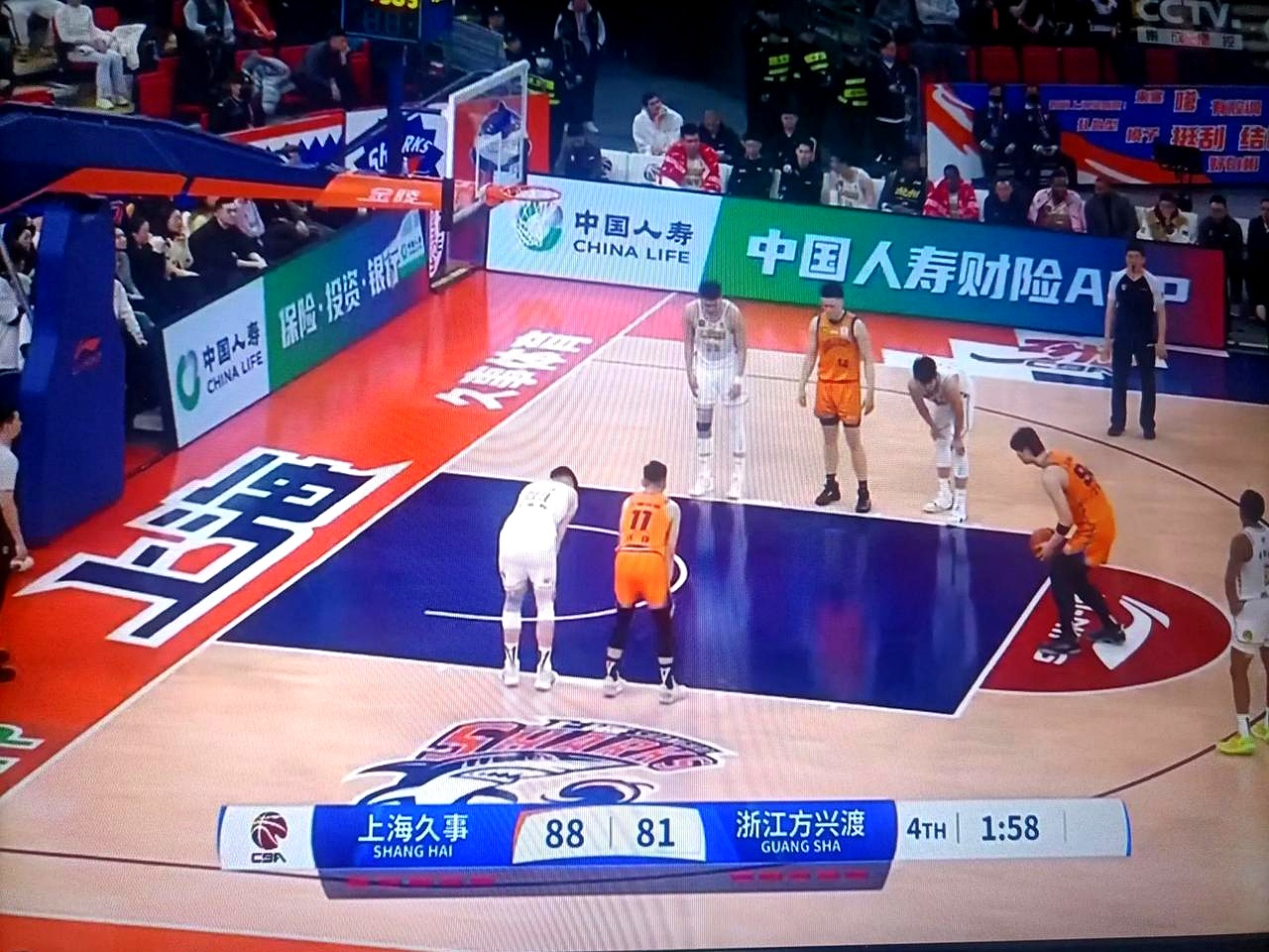 开云体育登入-猎鹰队场上统领稳健，成为球队中流砥柱的简单介绍